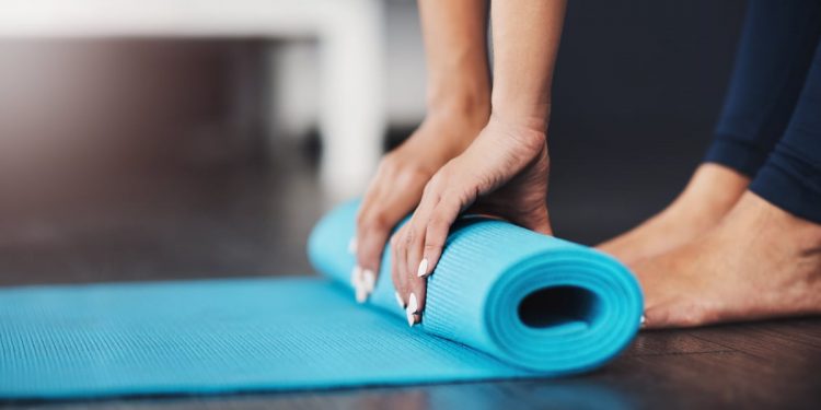 The Benefits of Snake Pose For Your Next Yoga Flow